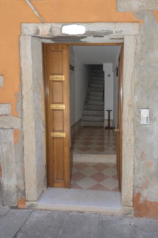 Casa San Giovanni E Paolo Venedig Exteriör bild